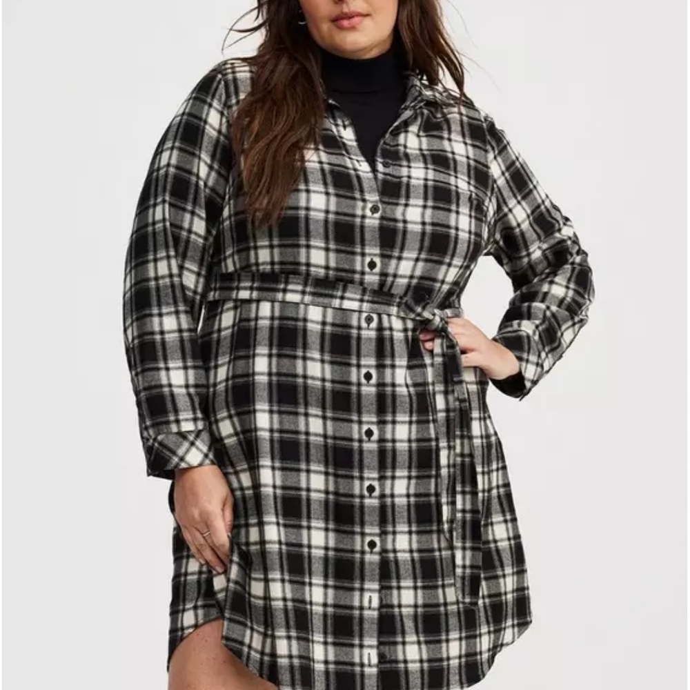 Torrid Black and White Plaid Long Sleeve Dress